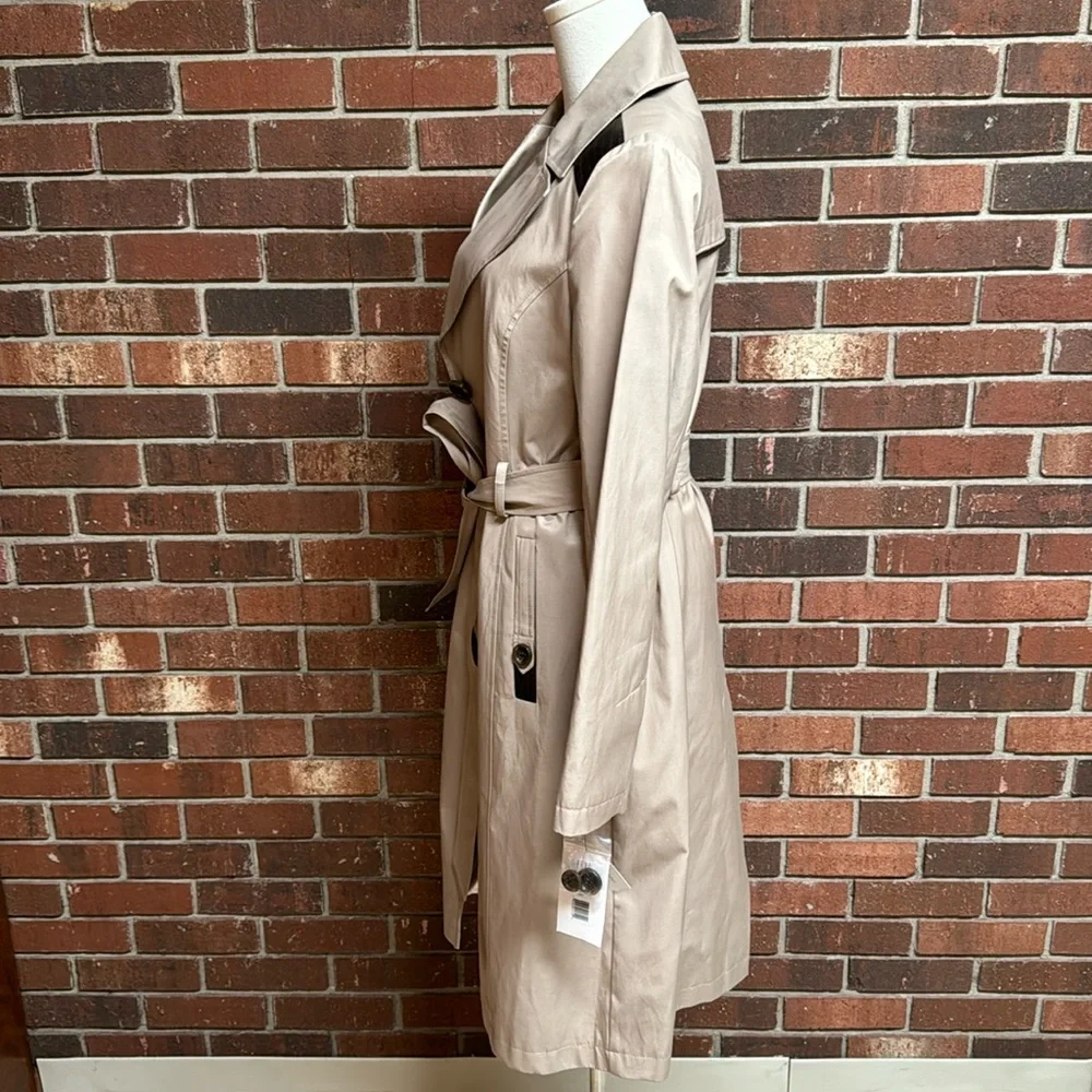 Via Spiga Water Repellent Tan Trench Coat size Medium